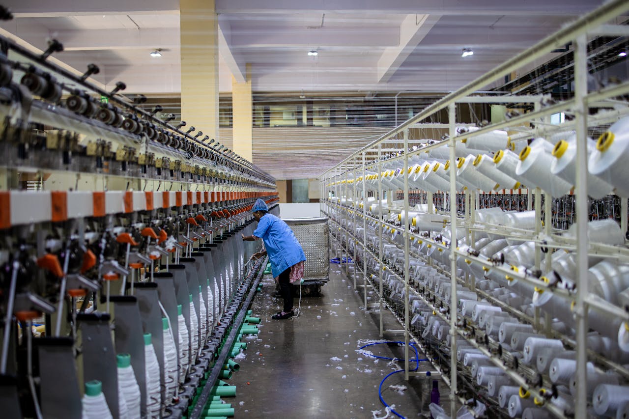 Print & Packaging Cleaning — illustrative